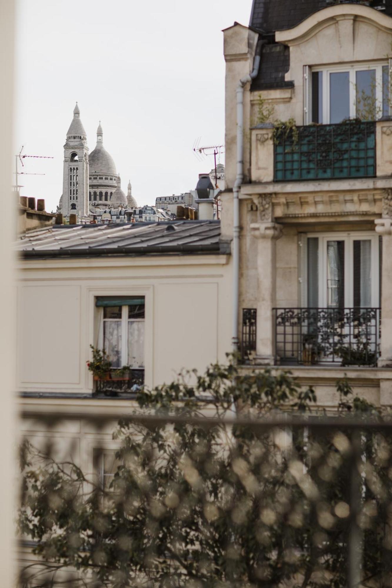 Prince Albert Montmartre Париж Екстериор снимка